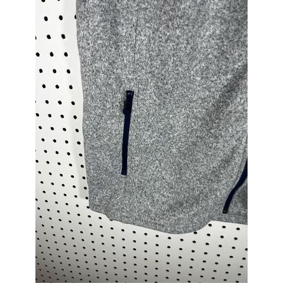 Vineyard Vines better sweater vest size XL - Picture 3 of 9